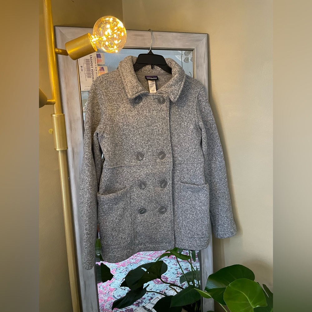 Like New! Patagonia Coat - Medium